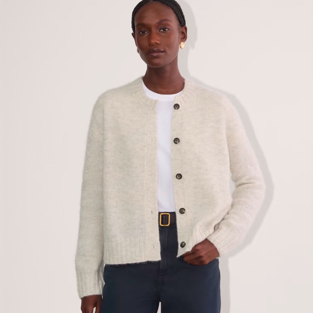 Everlane | The Crew Cardigan in Alpaca